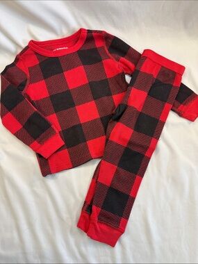 Amazon Essentials Red and Black Buffalo Check Kids Pajama Set
